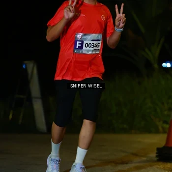 Runner Photo 8429708