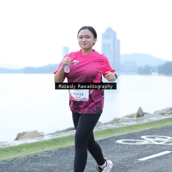 Runner Photo 8429716