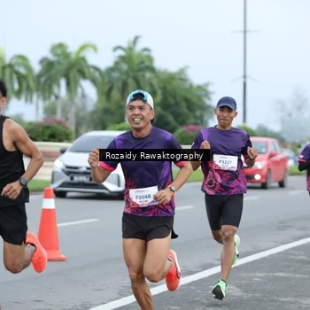 Runner Photo 8429720