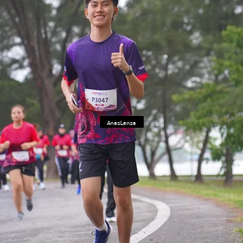 Runner Photo 8429735