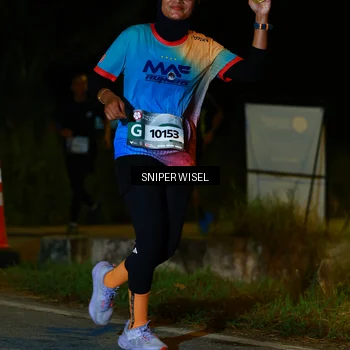 Runner Photo 8429742
