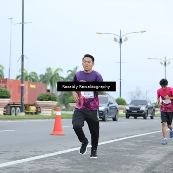 Runner Photo 8429763