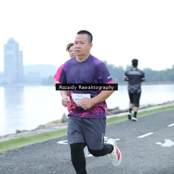 Runner Photo 8429801