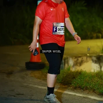 Runner Photo 8429807