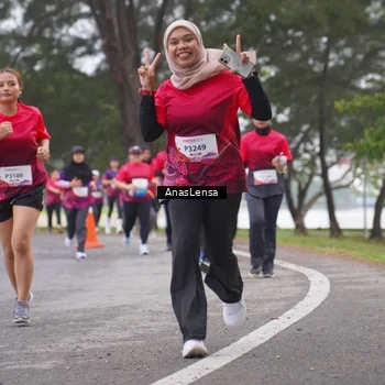 Runner Photo 8429843