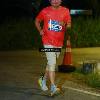 Runner Photo 8429848