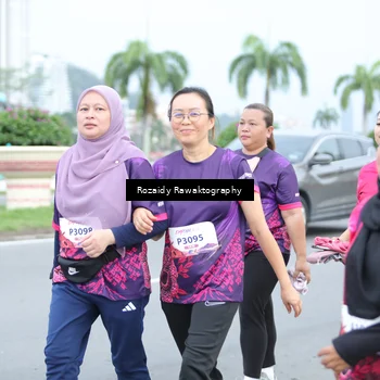 Runner Photo 8429899