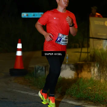Runner Photo 8429905