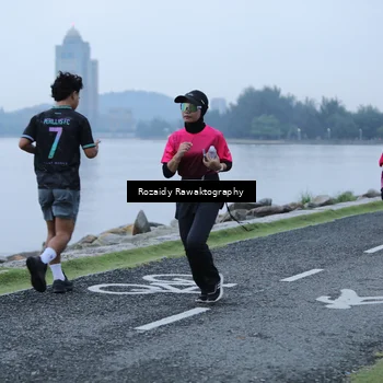 Runner Photo 8429907