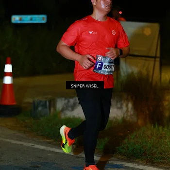Runner Photo 8429910