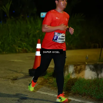 Runner Photo 8429911