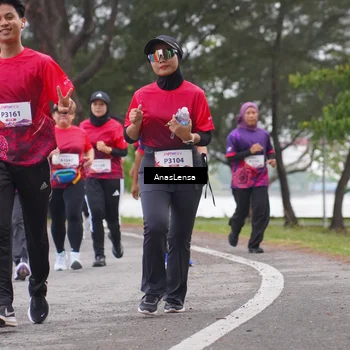 Runner Photo 8429924