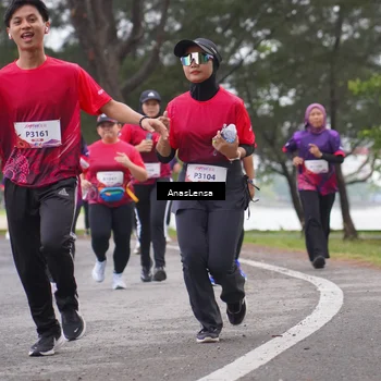 Runner Photo 8429927