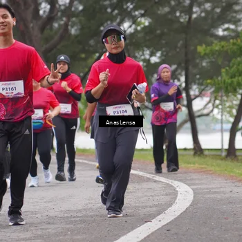 Runner Photo 8429932