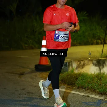 Runner Photo 8429939