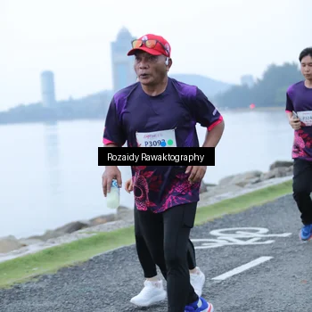 Runner Photo 8429960