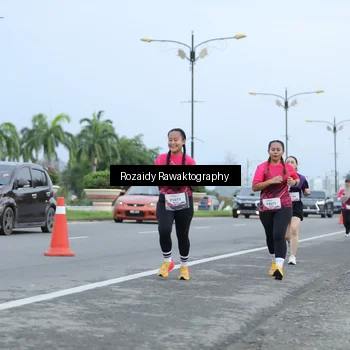 Runner Photo 8429973