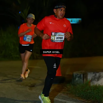Runner Photo 8429993