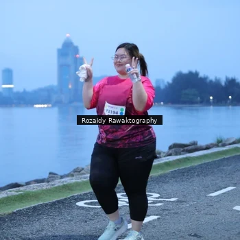 Runner Photo 8430006