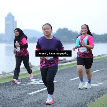 Runner Photo 8430013