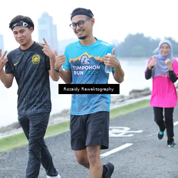 Runner Photo 8430018