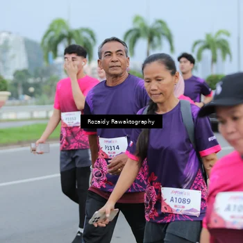 Runner Photo 8430041