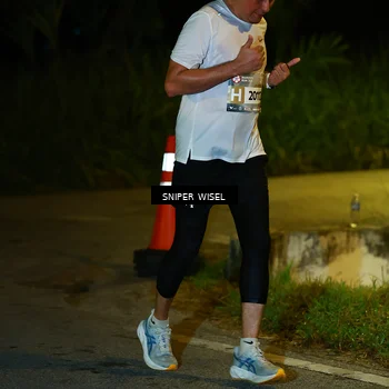 Runner Photo 8430045