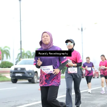 Runner Photo 8430053