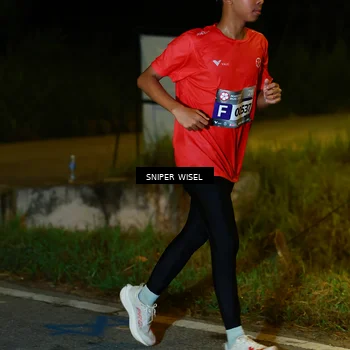 Runner Photo 8430057