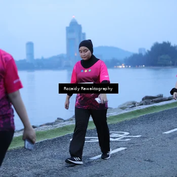 Runner Photo 8430068