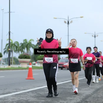 Runner Photo 8430074