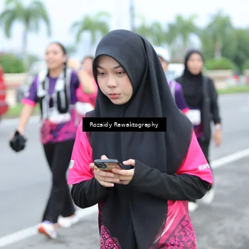 Runner Photo 8430075