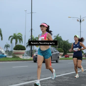 Runner Photo 8430088