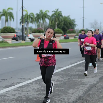 Runner Photo 8430105
