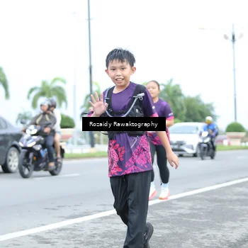 Runner Photo 8430137