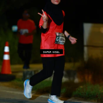 Runner Photo 8430143