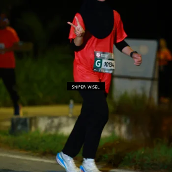 Runner Photo 8430146