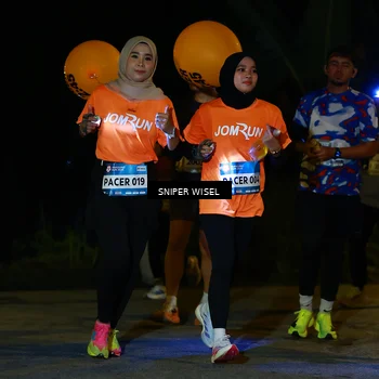 Runner Photo 8430172