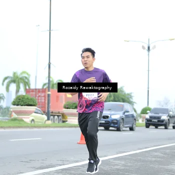 Runner Photo 8430203
