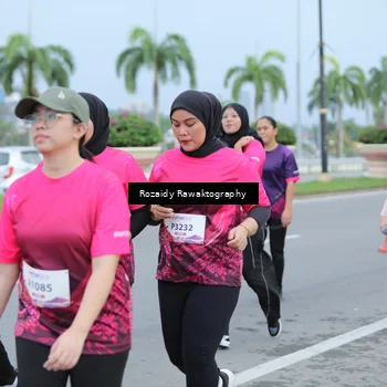 Runner Photo 8430211