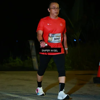 Runner Photo 8430219
