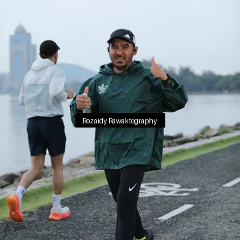 Runner Photo 8430235