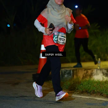 Runner Photo 8430277