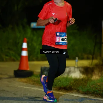 Runner Photo 8430282