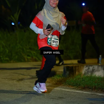 Runner Photo 8430294