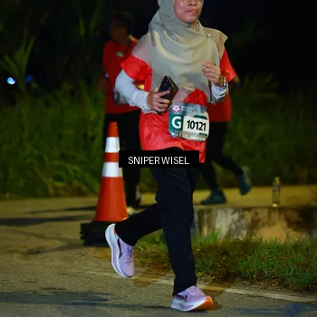 Runner Photo 8430296