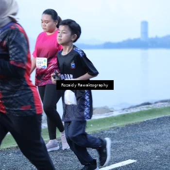 Runner Photo 8430313