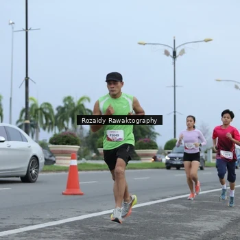 Runner Photo 8430332