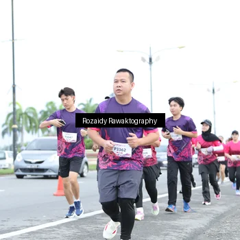 Runner Photo 8430339