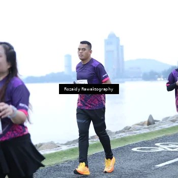 Runner Photo 8430356